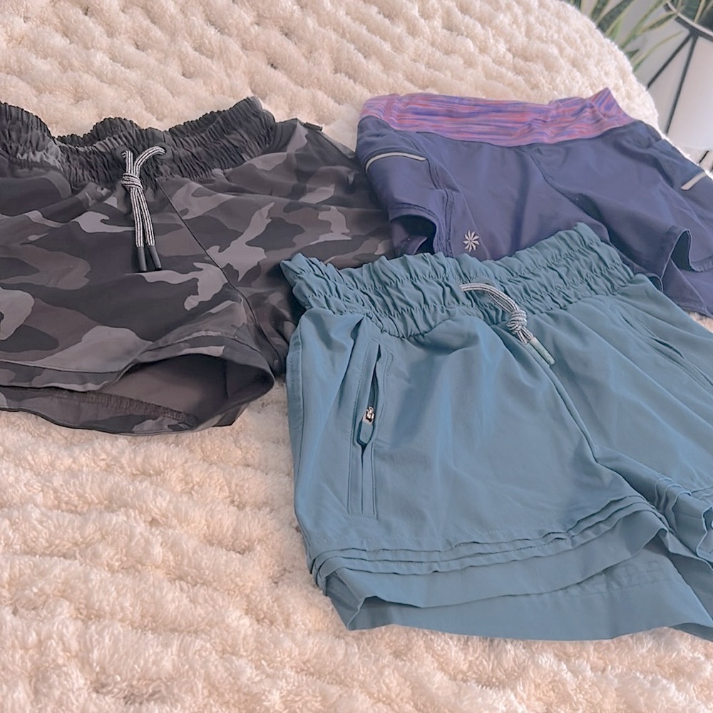 ATHLETA GIRL SHORTS SET!!